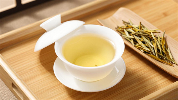 黄茶2.jpg