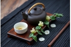 解暑神器：夏日必备的清凉茶饮